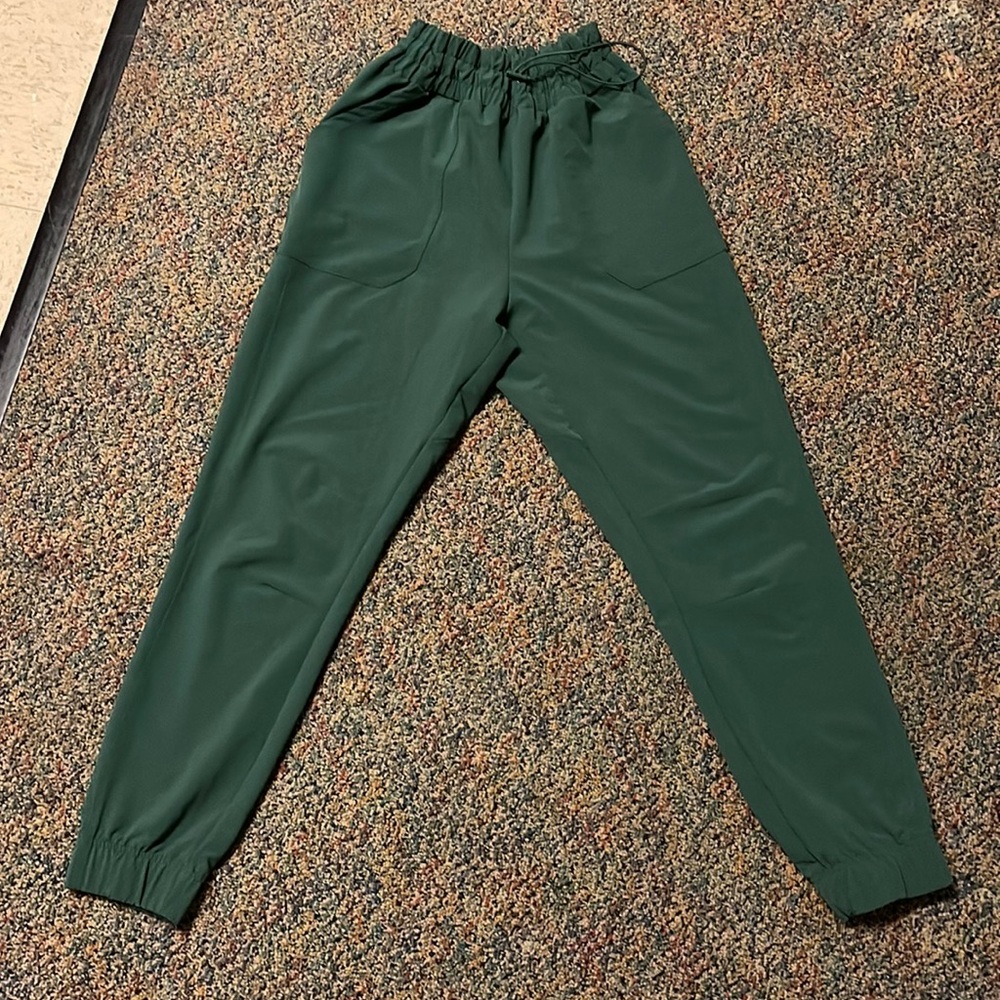All in motion green joggers